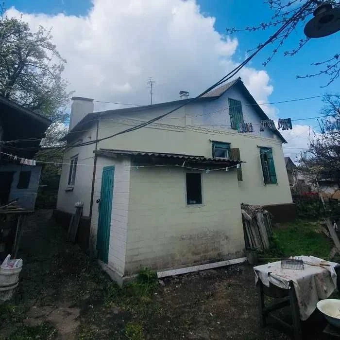 Продам дом Диевка-1, три комнаты, газовое отопление, мебель