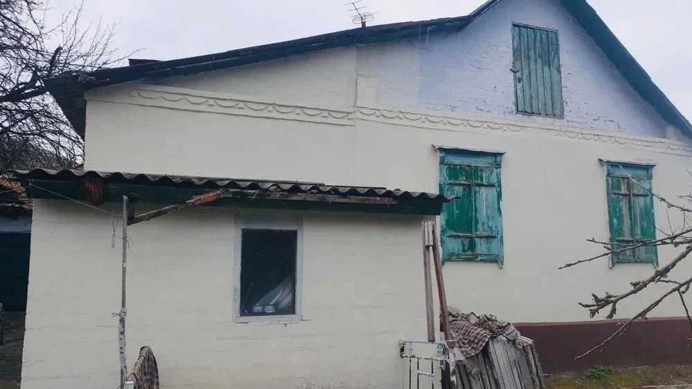 Продам дом Диевка-1, три комнаты, газовое отопление, мебель
