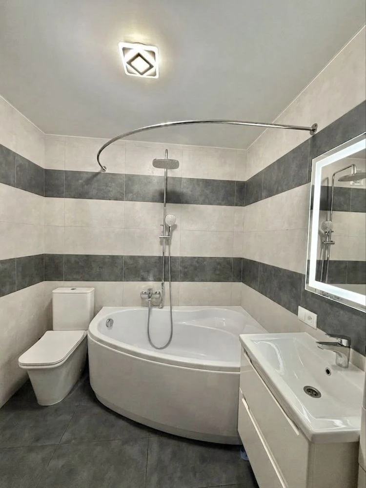 Urgent 2-room apartment in new construction