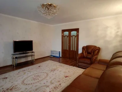 3-room apartment. Kyiv, Miloislavska St.