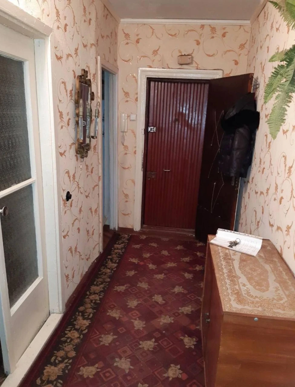 Продам 3-кімнатну квартиру в Лузанівці