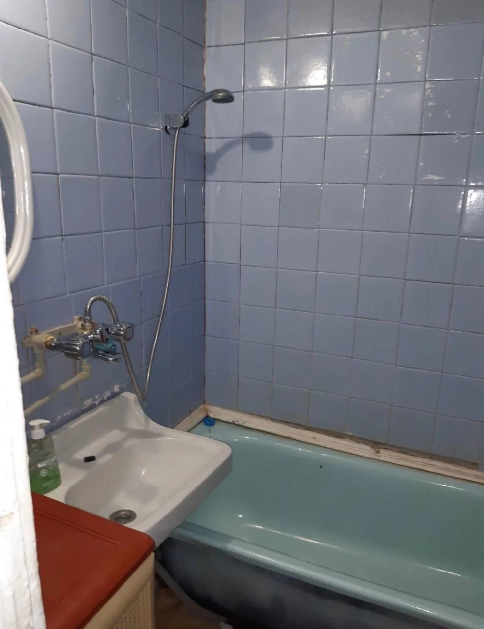 Продам 3-кімнатну квартиру в Лузанівці