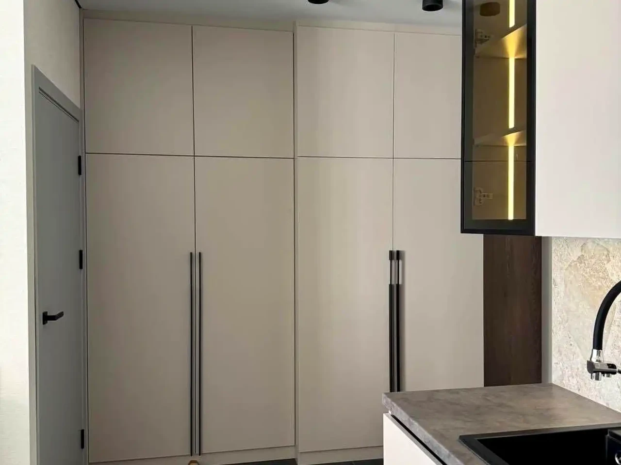Оренда квартири 1-кімн. 40 м² 10/25 пов.
