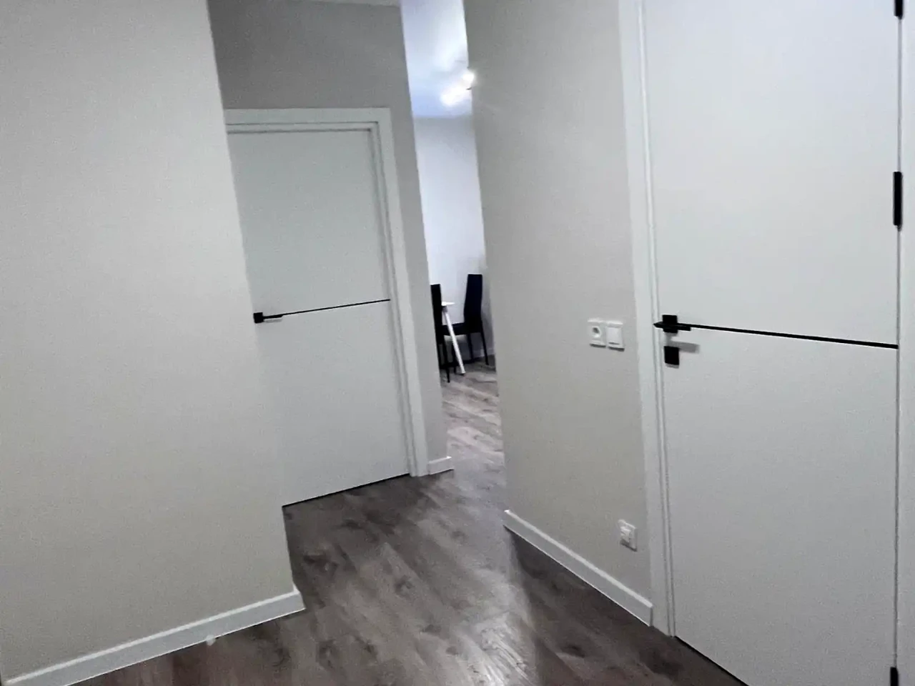 Оренда квартири 2-кімн. 53 м² 14/17 пов.