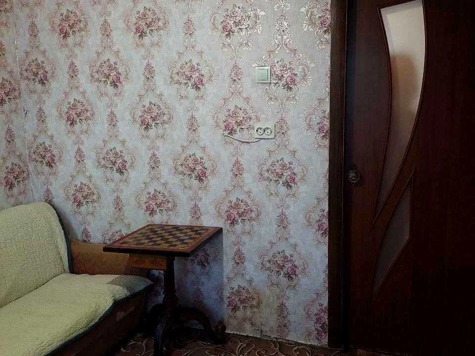 Apartment. Dnipro, Myru prospect.