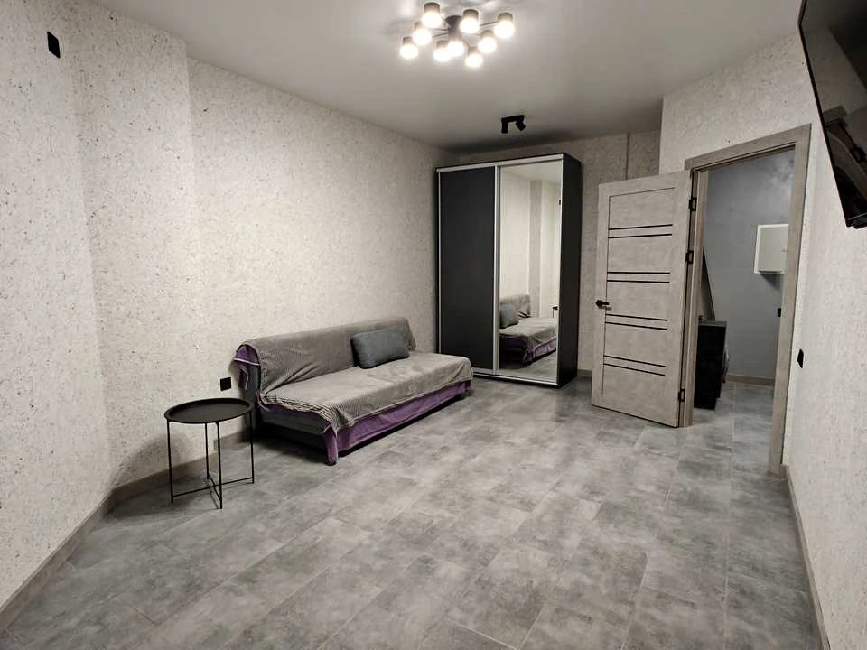 One-room apartment. Odessa, Ovidiopolskaya дорога St.