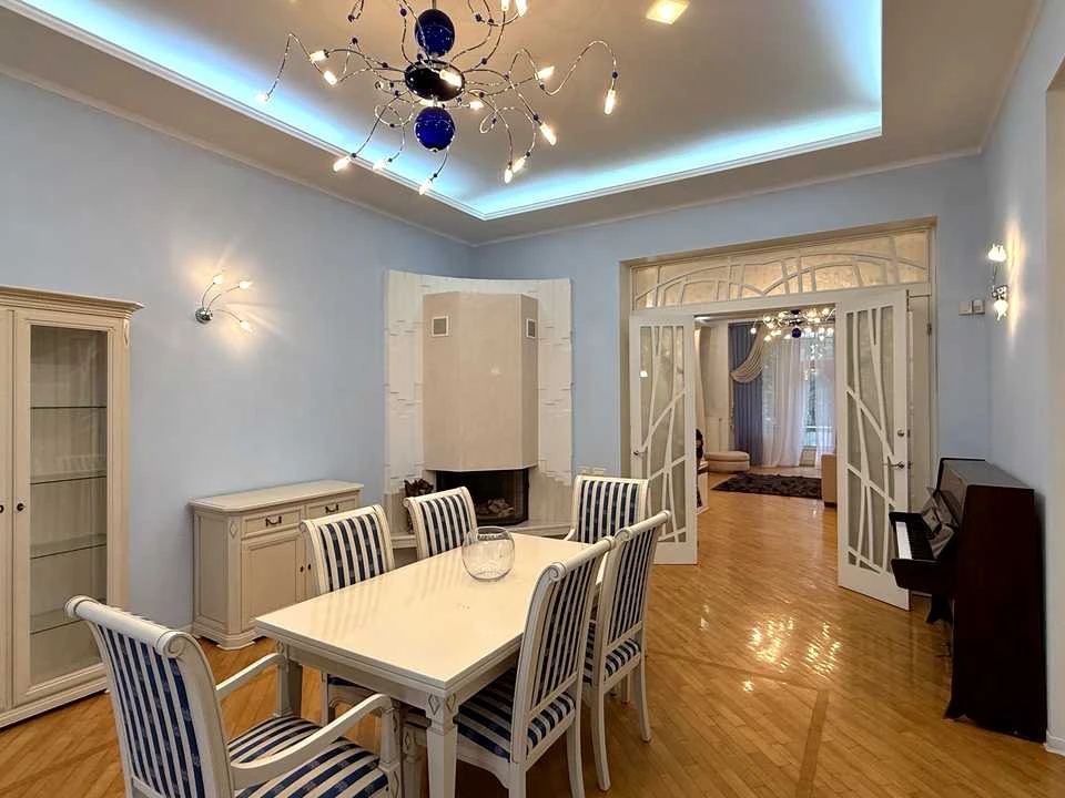 Apartment. Odessa, French Boulevard.
