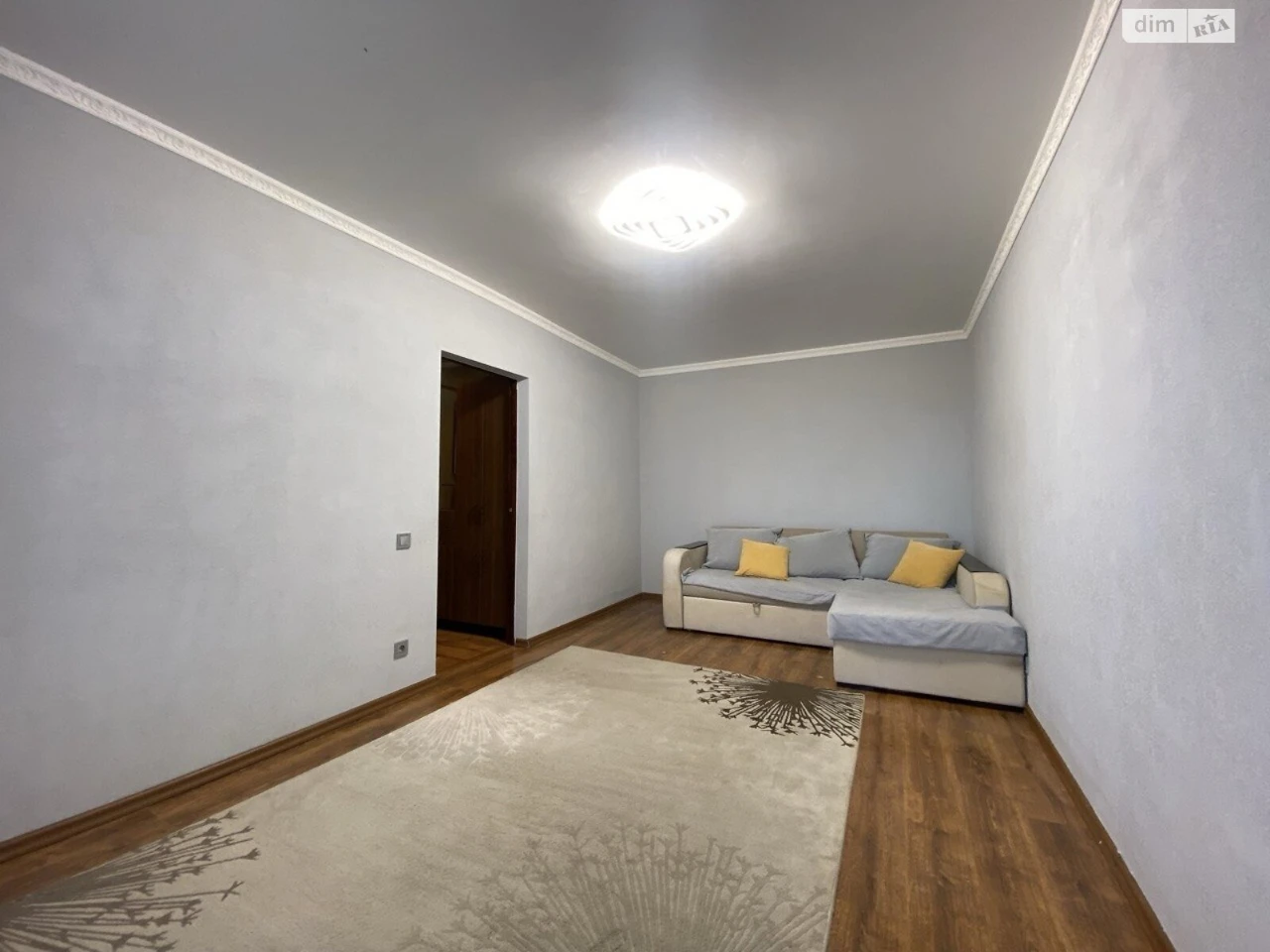 Sale of One-Bedroom Apartment