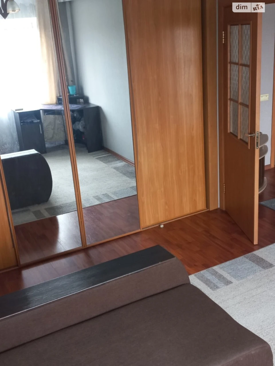 Sale of Apartment on Voskresenka Street