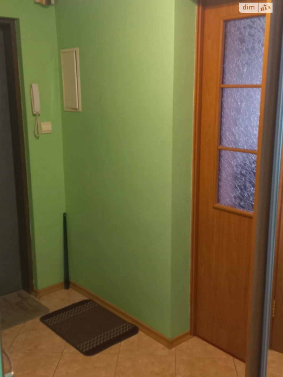 Sale of Apartment on Voskresenka Street