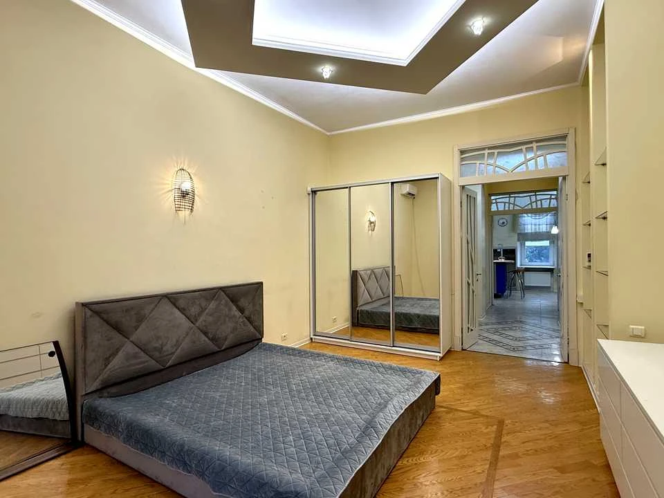 Apartment. French Boulevard, Odessa.