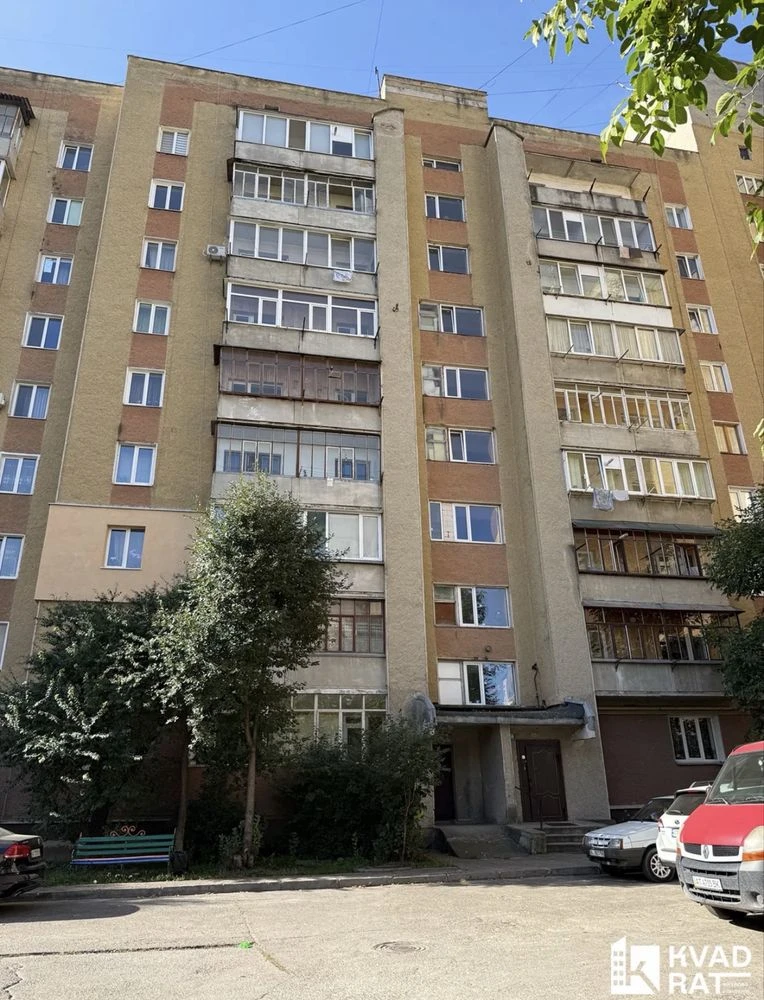Продаю 2кім квартиру з незавершеним ремонтом