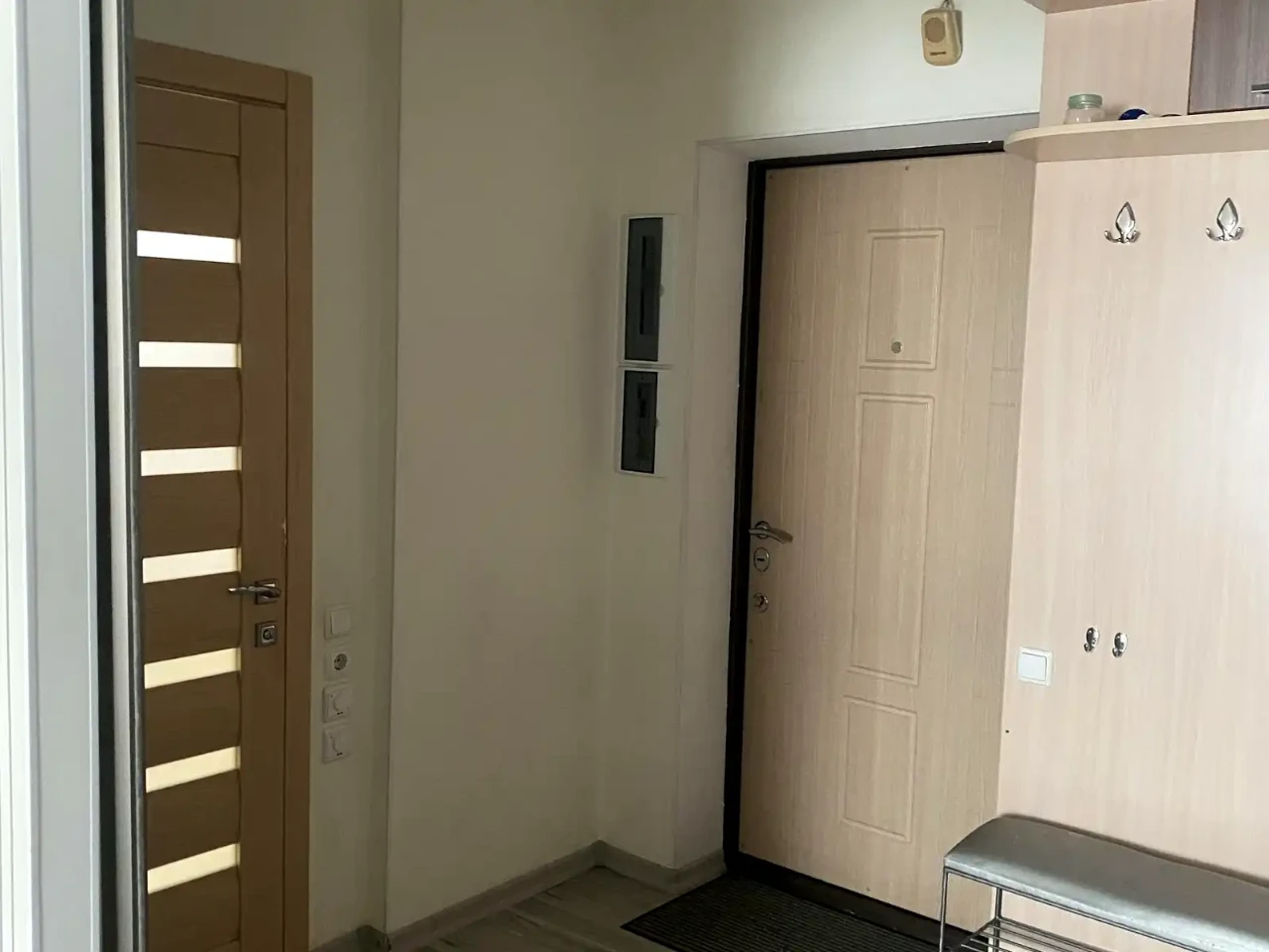 Сдается квартира, 2 комнаты, 68 м², 13/21 этаж