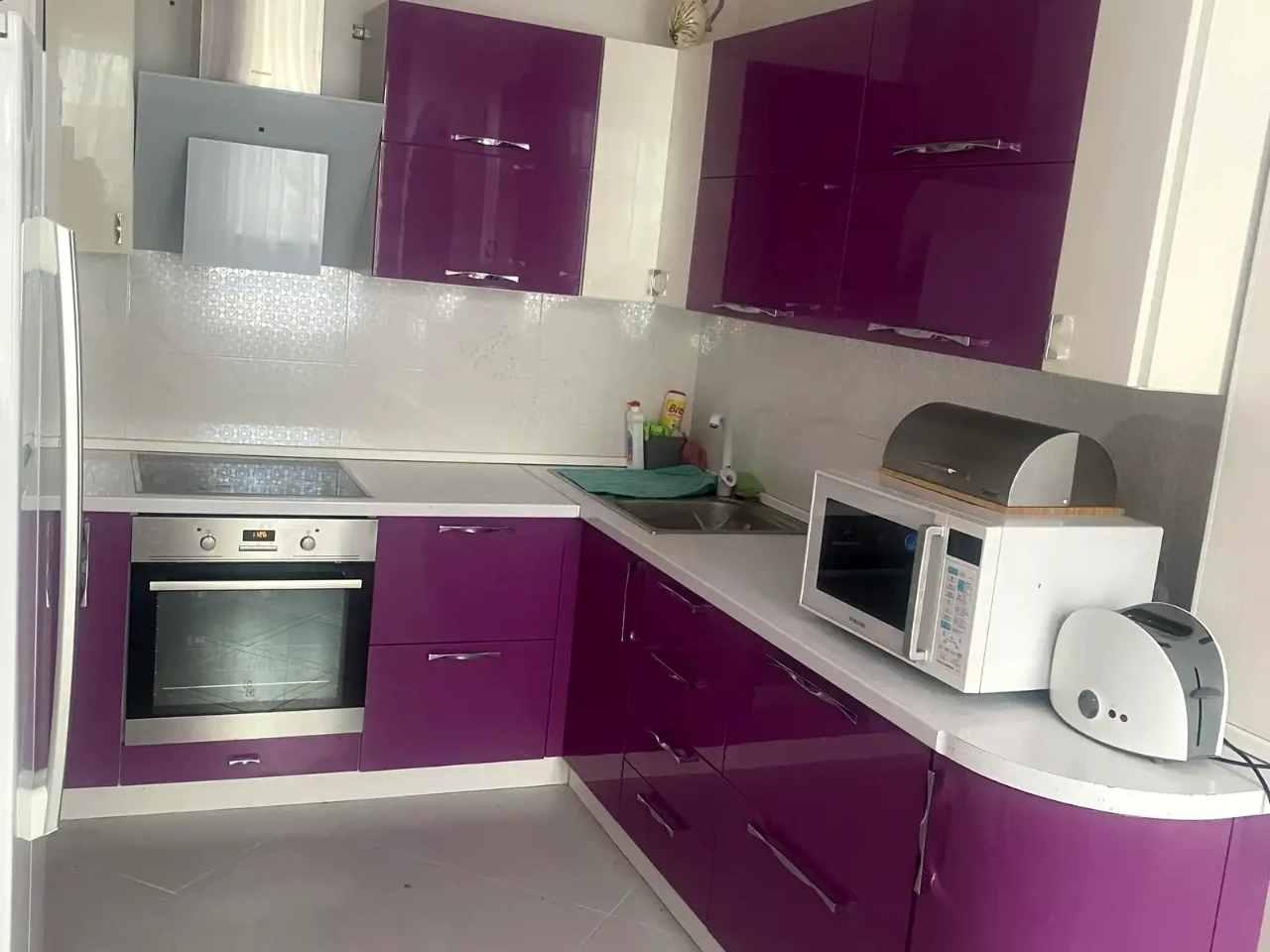 Сдается квартира, 2 комнаты, 68 м², 13/21 этаж