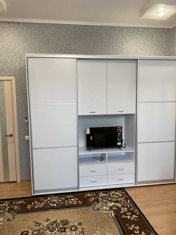 For sale 2-room apartment in the city center
