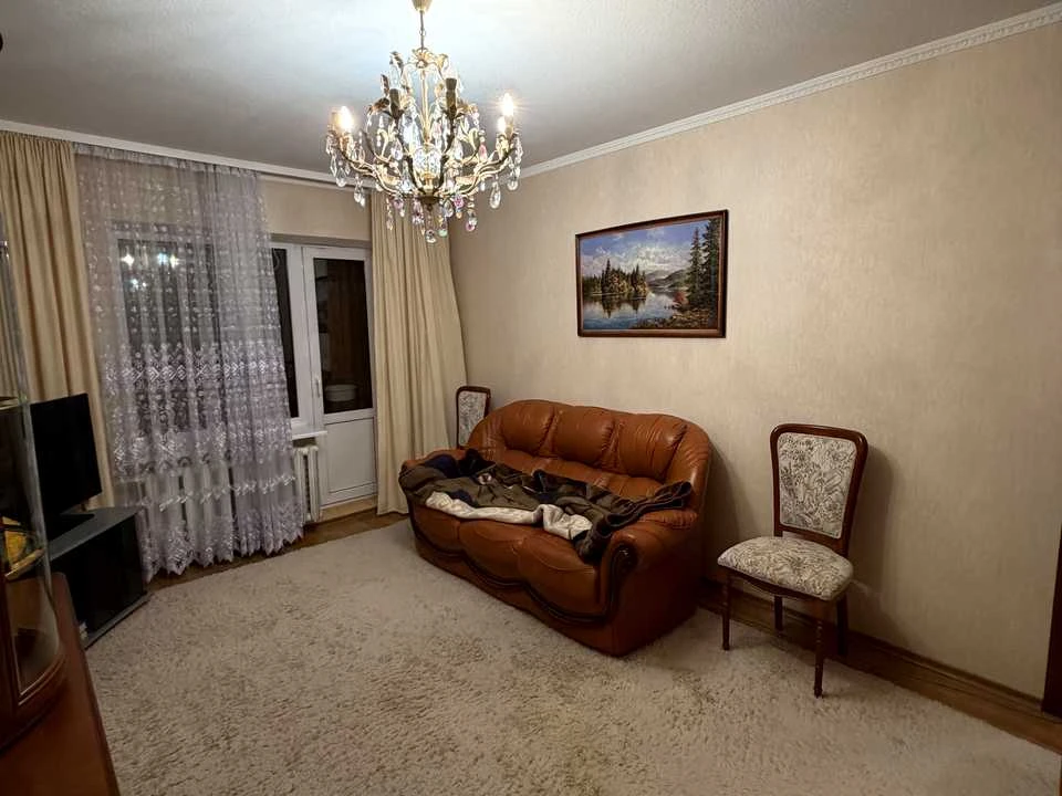 Apartment. Kyiv, Volodymyr Iasiuka Street.
