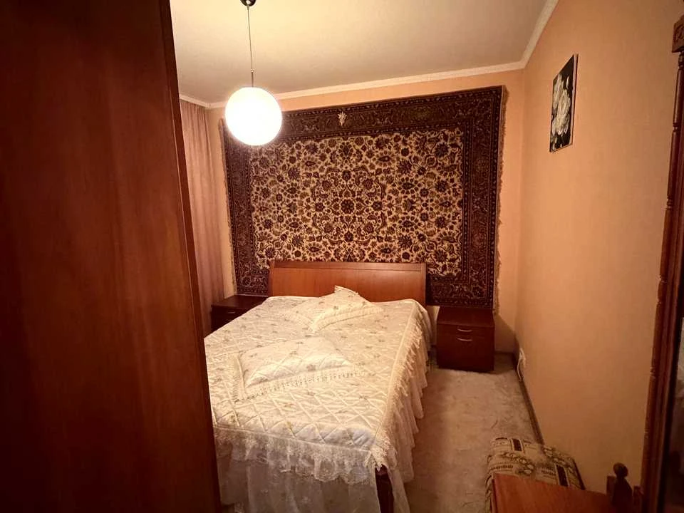 Apartment. Kyiv, Volodymyr Iasiuka Street.