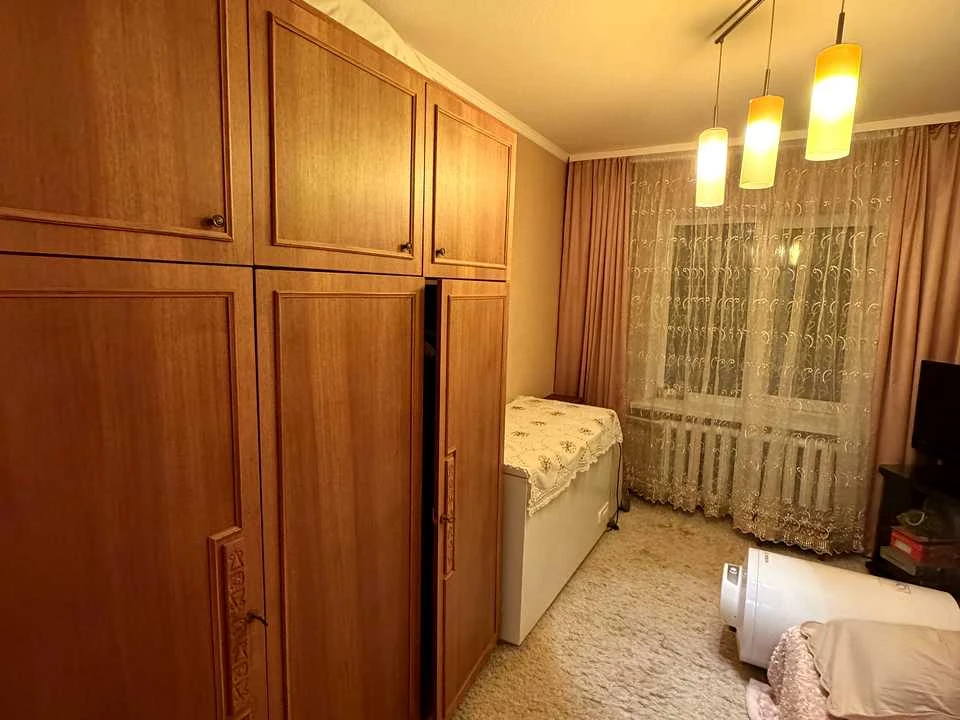 Apartment. Kyiv, Volodymyr Iasiuka Street.