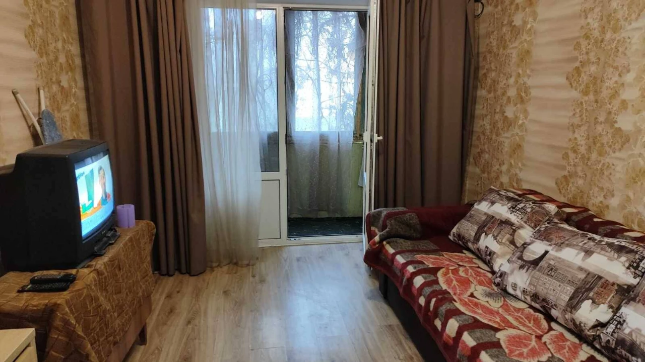 Сдам долгосрочно 1-к квартиру Киев, Днепровский, Андрея Малы