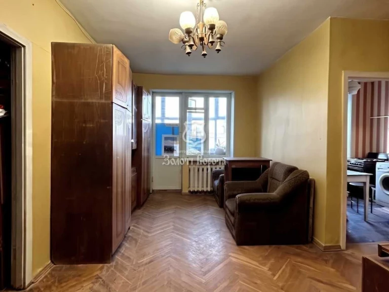 Sale of a 2-room apartment 43.2 sq m, Builders Street, 5