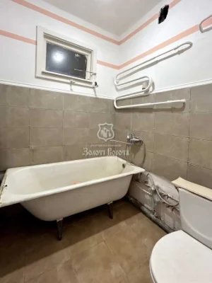 Sale of a 2-room apartment 43.2 sq m, Builders Street, 5