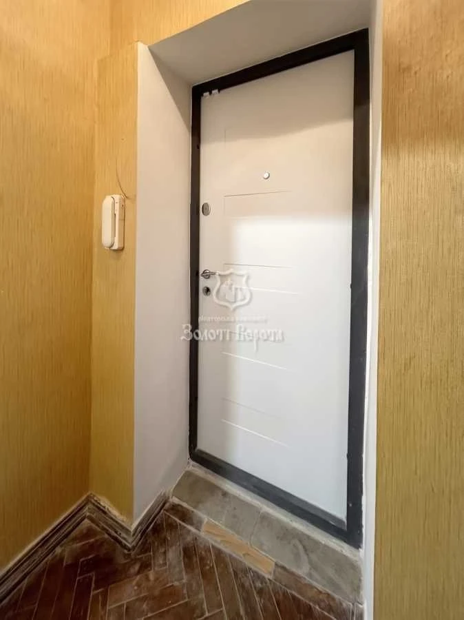 Sale of a 2-room apartment 43.2 sq m, Builders Street, 5