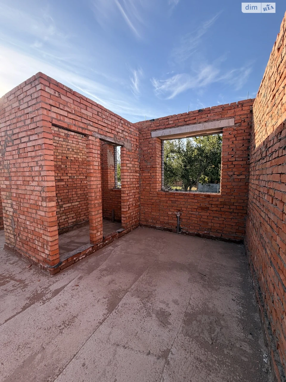 Sale of a House in Buchma
