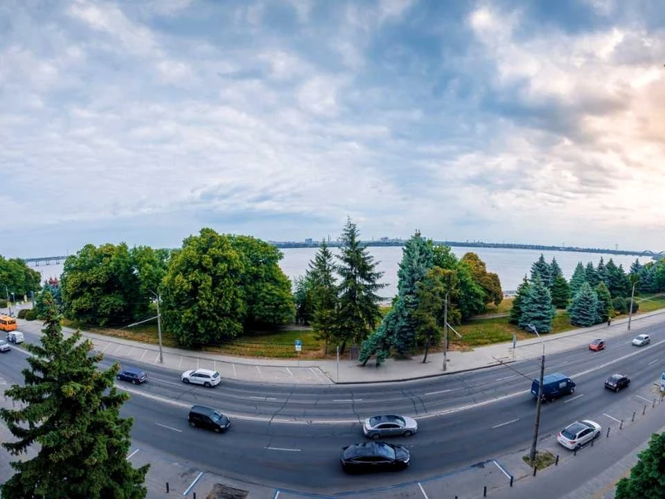 Квартира. Дніпро, Січеславська Набережна вул.
