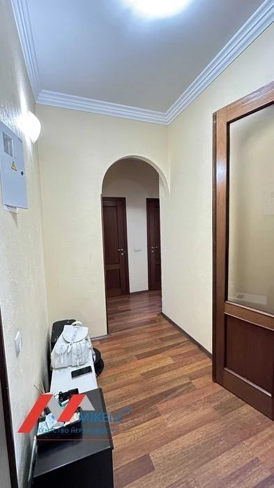 For sale 1 room 42 m2 No % Bankova 3 m. Maidan Nezalezhnosti m. Khreshchatyk