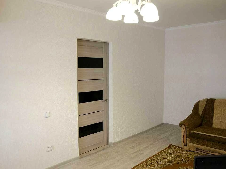 Apartment. Dnipro, Oleksandra Polia prospekt.