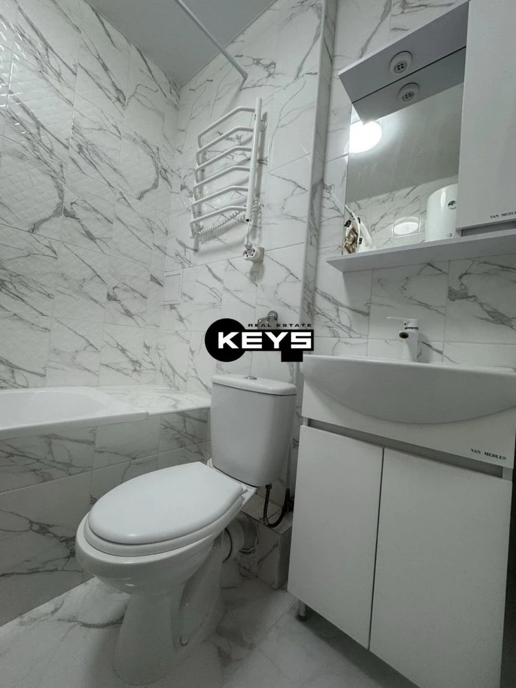 Продаж 1-кімнатної квартири у ЖК 4 сезони з ремонтом