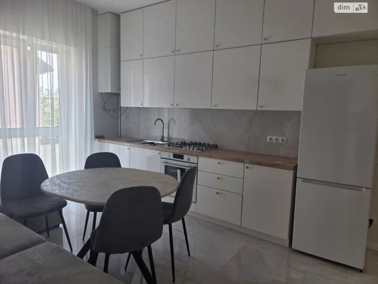 Sale of One-Room Apartment in a New Building