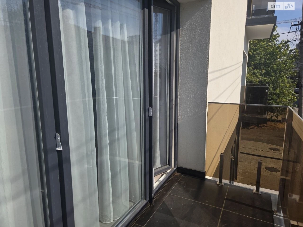 Sale of One-Room Apartment in a New Building