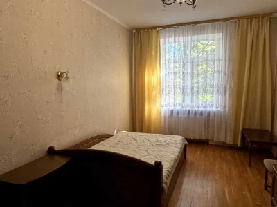 Квартира. Київ, Деревлянська вул.