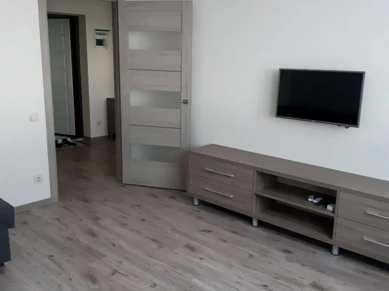 Оренда квартири 1-кімн. 37 м² 15/25 пов.