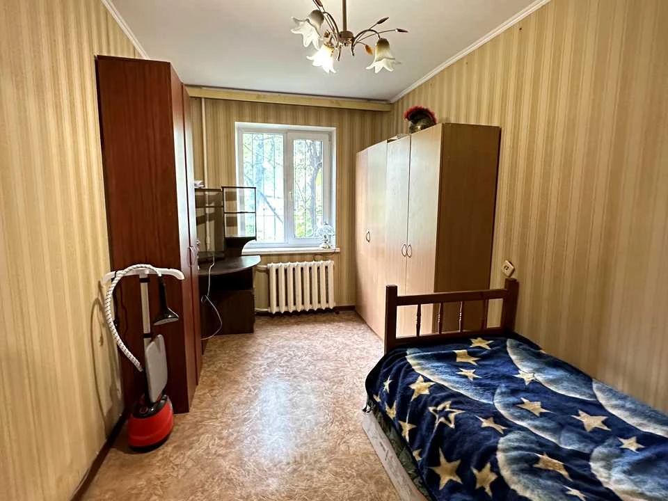 Квартира. Київ, Свободи просп.