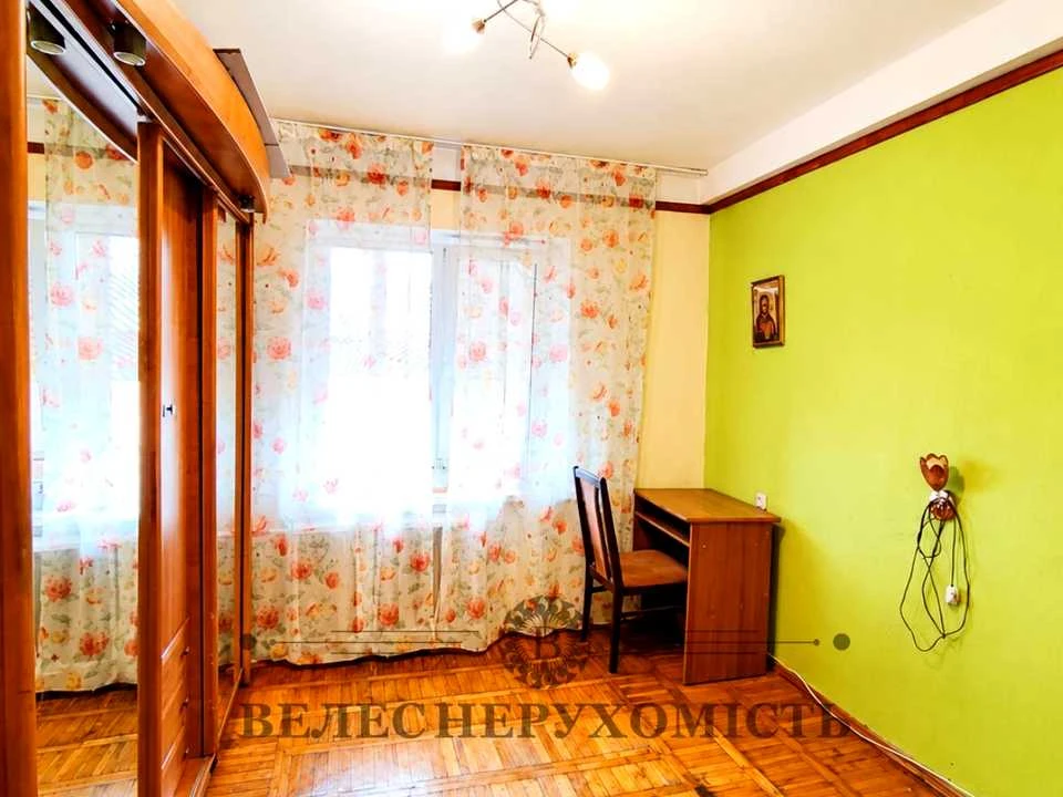 Квартира. Київ, Березняківська вул.