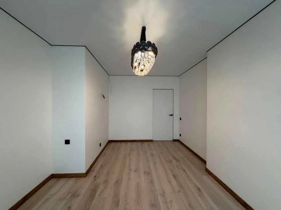 Apartment. Ivano-Frankivsk, Romana Levytskyi Street