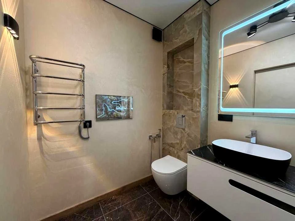 Apartment. Ivano-Frankivsk, Romana Levytskyi Street