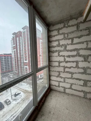 For sale, 1-room new building in the city center.