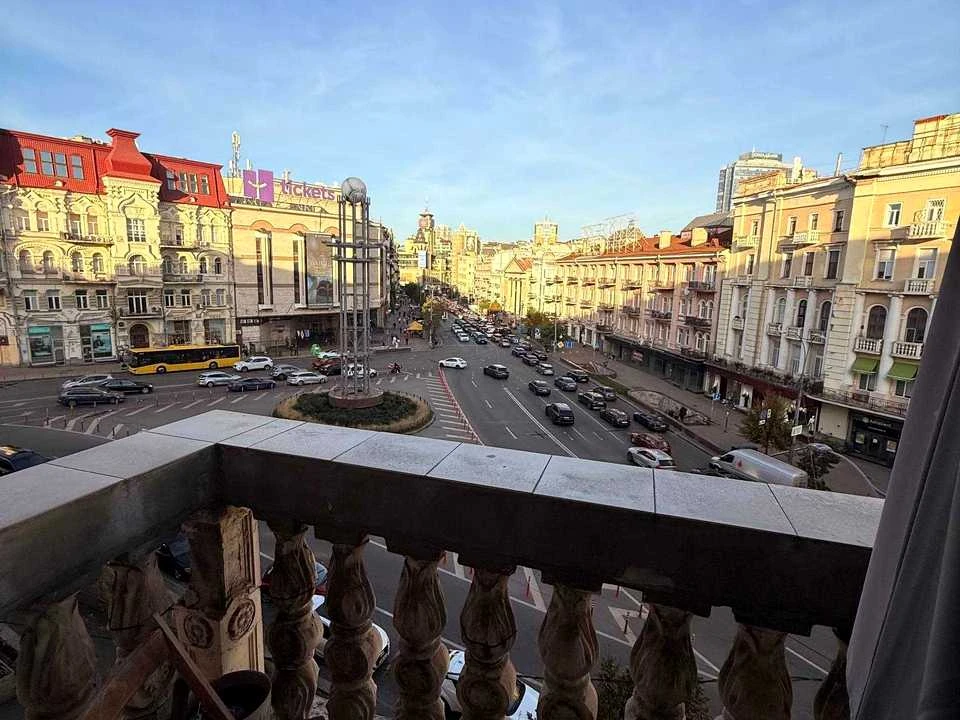 Квартира. Київ, Велика Васильківська вул.
