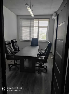 Sale of an apartment for office use, 130 sq.m, "Panorama on Pecers'k" residential complex