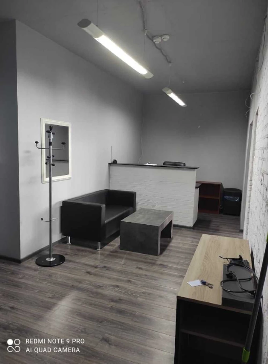 Sale of an apartment for office use, 130 sq.m, "Panorama on Pecers'k" residential complex