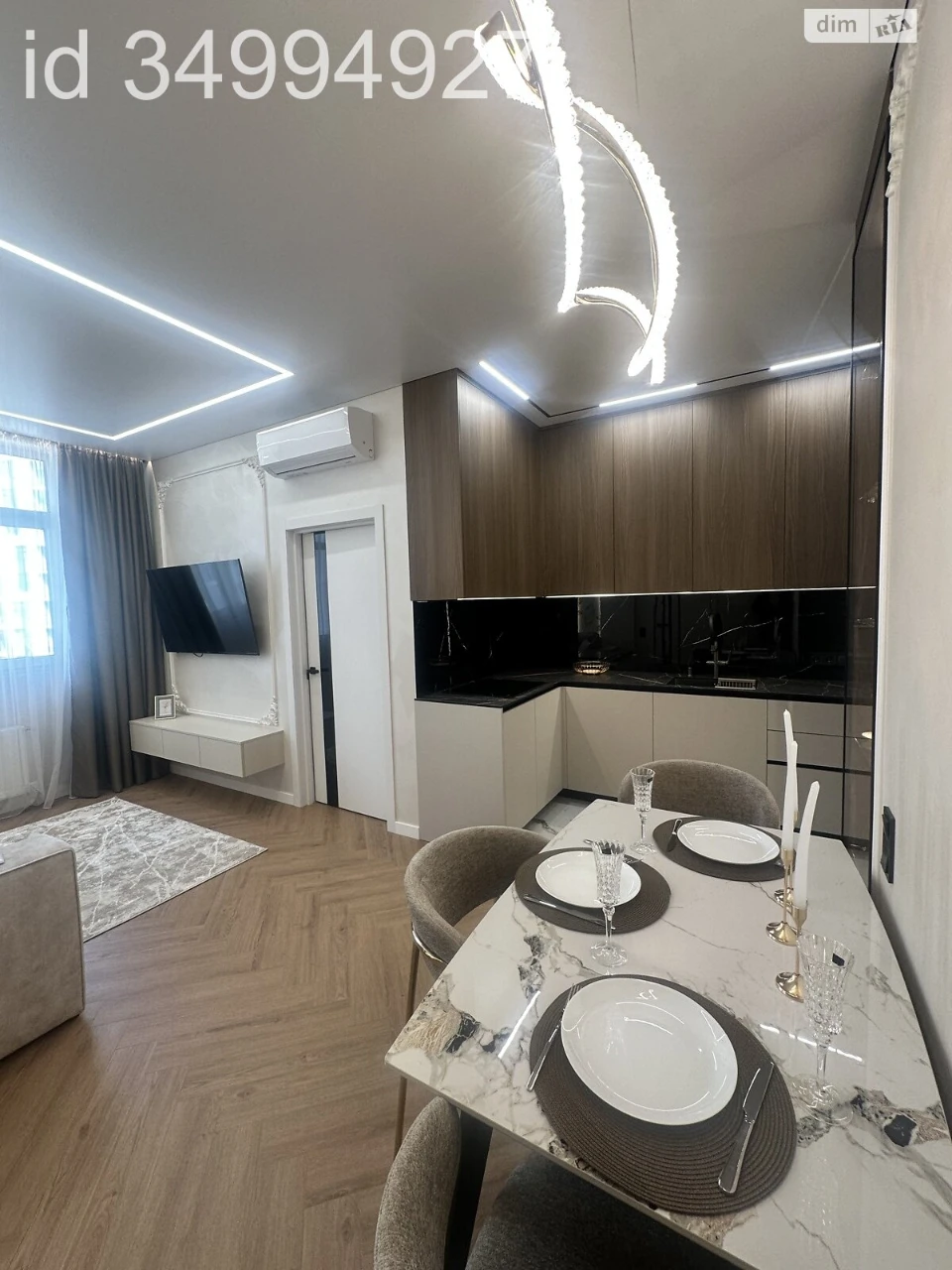 Продажа Квартира Хаджибейський
