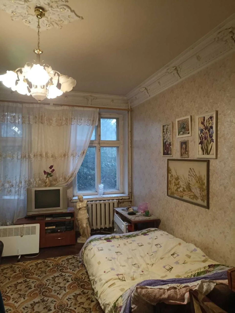 For Sale: 3 rooms in the Pasteur/Market Center area