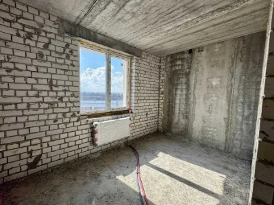 Selling a 1-room apartment in the Newton residential complex, new building, E-renovation