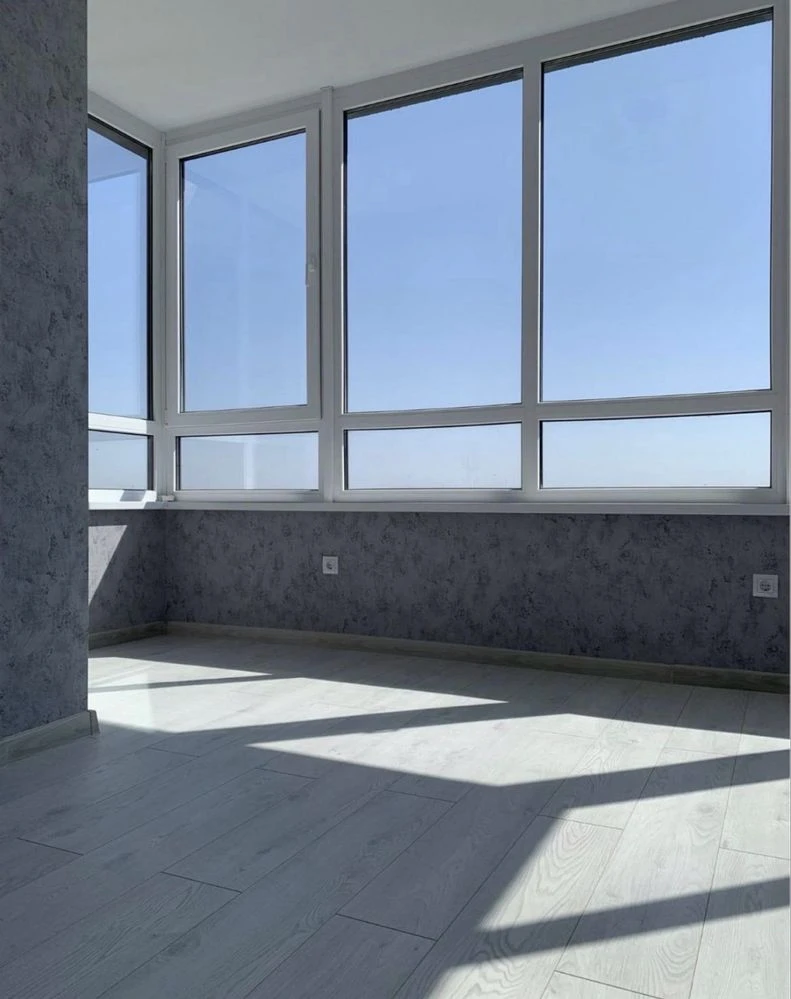 ЖК «Брюссель» — светлая квартира после ремонта, 43 м²