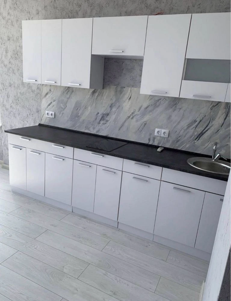 ЖК «Брюссель» — светлая квартира после ремонта, 43 м²