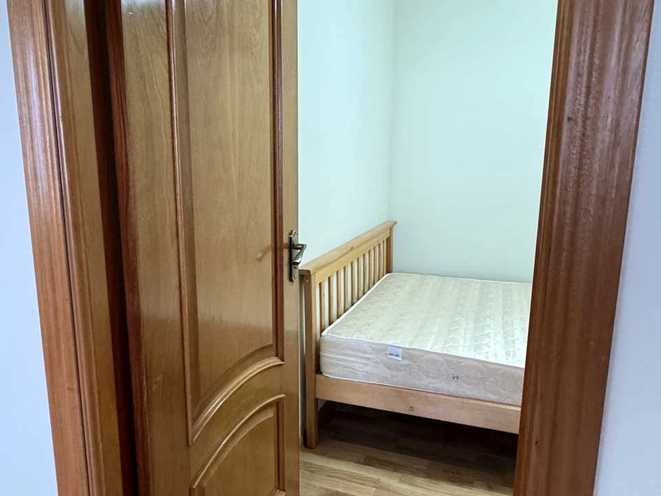 Квартира. Київ, Богдана Хмельницького вул.