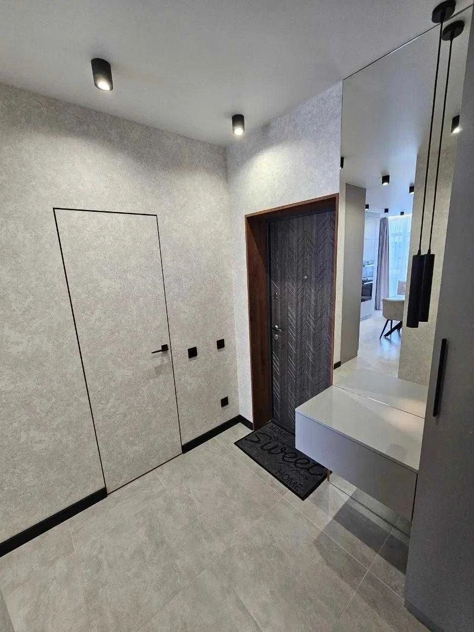 Sale of 1-room apartment, RENOVATED 9/9 floors, 43/31/12m². ЖК Горгани, St. Стрийська 115000$